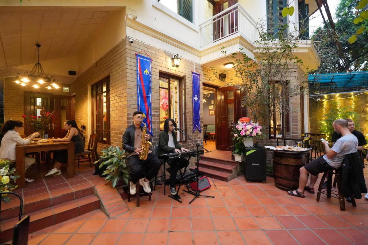 Musketeers Guest House Ханой Екстериор снимка